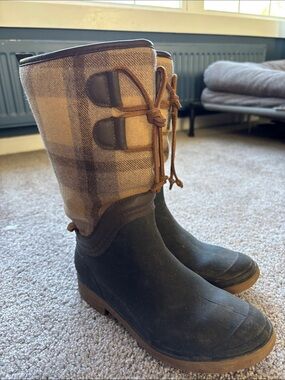 Plaid Kamik Tall Rain Boots with Brown Trim